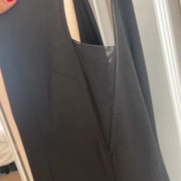 Black midi, sleek dress with sheer cut outs and low back - Picture 3 of 4